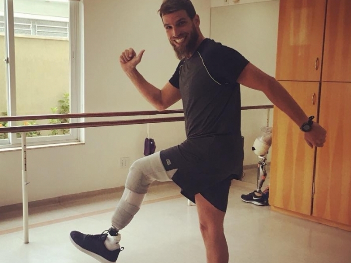 Competição na Itália neste sábado, 30, marca volta de triatleta após amputação
